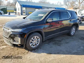 2023 Chevrolet Traverse LS z VIN 1GNERFKW4PJ162547, wystawiony jako Copart lot #45647455 z przebiegiem 37 333 mil mil oraz Szkoda całkowita • Salvage title. Historia ofert i sprzedaży dostępna na DreamBid. Obrazek 1.