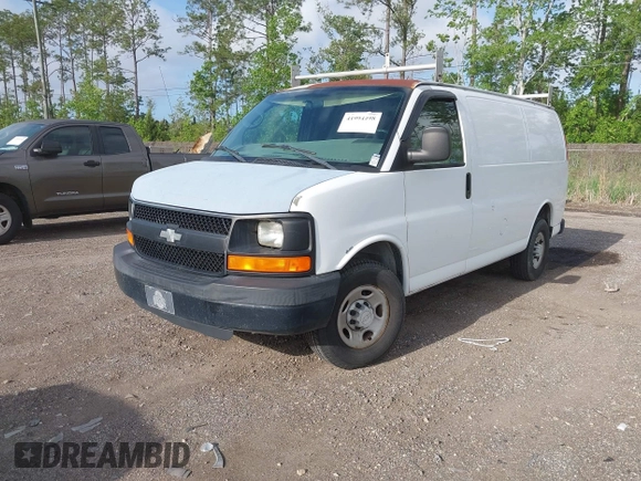 2008 Chevrolet Express Cargo Van with VIN 1GCGG25C181100994, listed as a IAAI auction lot 41994498 with 141,201 mi miles. Bid and sale history available at carsss.com. Image 2.