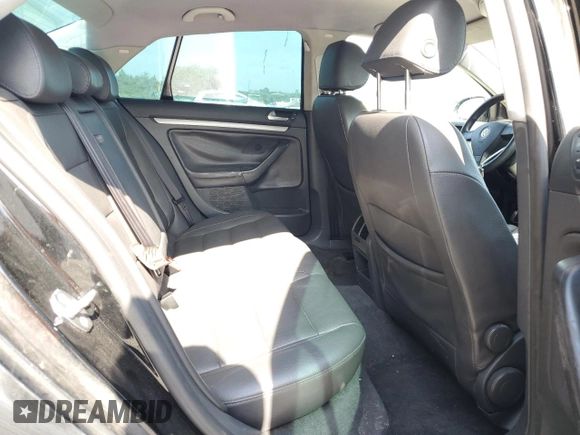 2006 Volkswagen Jetta 2.5L with VIN 3VWRF71K66M799753, listed as a Copart auction lot 57605525 with 153,274 mi miles and Salvage title. Bid and sale history available at DreamBid. Image 10.