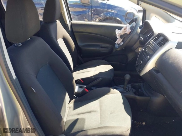 2015 Nissan Versa Note S with VIN 3N1CE2CP3FL393221, listed as a IAAI auction lot 41743098 with 119,502 mi miles. Bid and sale history available at carsss.com. Image 5.