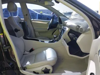 2006 Mercedes-Benz C Sport with VIN WDBRF52H46E021580, listed as a IAAI auction lot 41843935 with 78,991 mi miles. Bid and sale history available at carsss.com. Image 5.