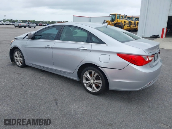 2011 Hyundai Sonata SE with VIN 5NPEC4AC9BH230381, listed as a IAAI auction lot 41781969 with 161,916 mi miles. Bid and sale history available at carsss.com. Image 3.