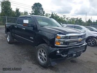 2017 Chevrolet Silverado 2500HD Built After Aug 14 High Country with VIN 1GC1KXEG4HF242781, listed as a IAAI auction lot 40372665 with 64,990 mi miles. Bid and sale history available at carsss.com. Image 1.