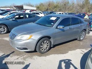 2013 Chrysler 200 LX with VIN 1C3CCBAB4DN733262, listed as a IAAI auction lot 41842571 with 232,878 mi miles. Bid and sale history available at carsss.com. Image 2.