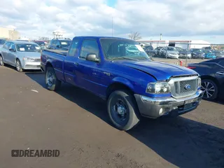 2005 Ford Ranger XL with VIN 1FTZR15E05PA52850, listed as a IAAI auction lot 41659709 with 193,814 mi miles. Bid and sale history available at carsss.com. Image 1.