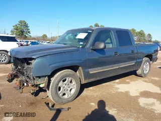 2006 Chevrolet Silverado 1500 LT1 with VIN 2GCEC13T461167211, listed as a IAAI auction lot 41456631 with 334,244 mi miles. Bid and sale history available at carsss.com. Image 2.