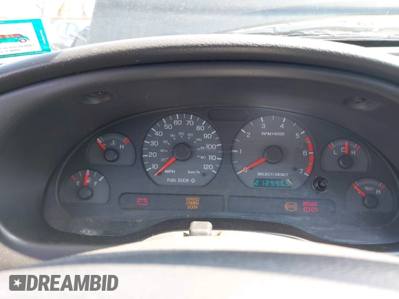 2000 Ford Mustang with VIN 1FAFP444XYF181018, listed as a IAAI auction lot 41943486 with 212,996 mi miles. Bid and sale history available at carsss.com. Image 7.