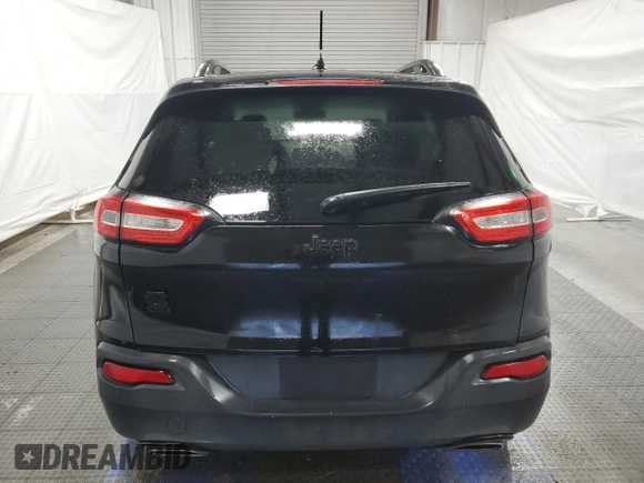 2017 Jeep Cherokee Sport z VIN 1C4PJLASXHW577141, wystawiony jako Copart lot #42171405 z przebiegiem 150 144 mil mil oraz Czysty tytuł • Clean title. Historia ofert i sprzedaży dostępna na DreamBid. Obrazek 6.