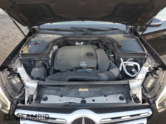 2021 Mercedes-Benz GLC 300 z VIN W1N0G8DBXMF937858, wystawiony jako Copart lot #47786285 z przebiegiem 32 445 mil mil oraz Szkoda całkowita • Salvage title. Historia ofert i sprzedaży dostępna na DreamBid. Obrazek 12.