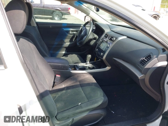 2014 Nissan Altima SV with VIN 1N4AL3AP1EC328418, listed as a IAAI auction lot 41800996 with 195,350 mi miles and . Bid and sale history available at DreamBid. Image 5.