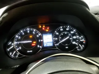2020 Nissan Armada SL with VIN JN8AY2ND5L9110499, listed as a Copart auction lot 46029445 with 135,050 mi miles and Salvage Title. Bid and sale history available at carsss.com. Image 9.