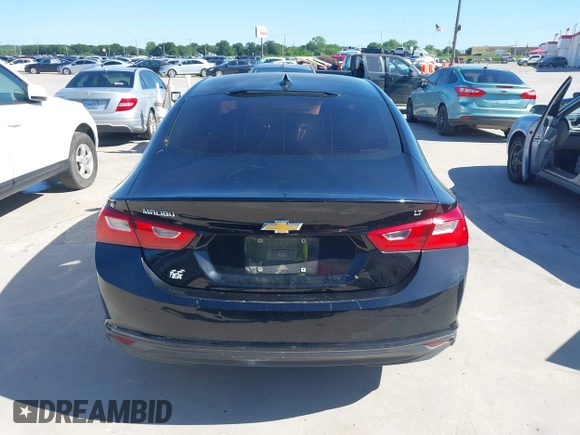 2018 Chevrolet Malibu LT with VIN 1G1ZD5ST2JF135052, listed as a IAAI auction lot 42088820 with 114,547 mi miles. Bid and sale history available at carsss.com. Image 16.