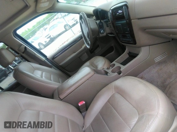 2003 Ford Explorer с VIN 1FMZU65K43UA92733, выставлен на аукционе IAAI как лот 42093512 с пробегом 201 805 миль миль и . История ставок и продаж доступна на DreamBid. Изображение 5.