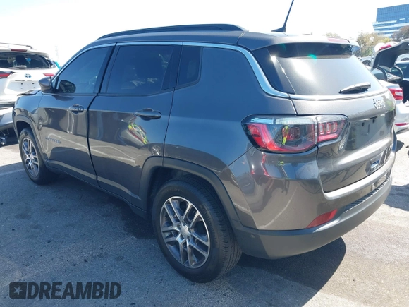 2020 Jeep Compass Latitude with VIN 3C4NJCBB9LT252792, listed as a IAAI auction lot 41714320 with 53,018 mi miles and . Bid and sale history available at DreamBid. Image 3.