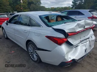2019 Toyota Avalon XLE z VIN 4T1BZ1FB5KU009197, wystawiony jako IAAI lot #40331217 z przebiegiem 35 927 mil mil oraz . Historia ofert i sprzedaży dostępna na DreamBid. Obrazek 3.