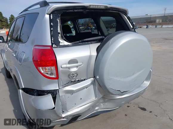 2006 Toyota RAV4 Sport with VIN JTMZK32V666001770, listed as a IAAI auction lot 41763306 with 195,448 mi miles. Bid and sale history available at carsss.com. Image 6.