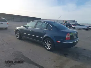 2004 Volkswagen Passat GLS z VIN WVWPD63B34P207546, wystawiony jako IAAI lot #42088512 z przebiegiem 302 909 mil mil oraz . Historia ofert i sprzedaży dostępna na DreamBid. Obrazek 3.