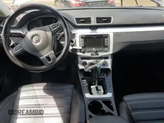 2014 Volkswagen CC R-Line с VIN WVWBP7AN3EE525944, выставлен на аукционе Copart как лот 61658455 с пробегом Не указан миль и Чистый • Clean title. История ставок и продаж доступна на DreamBid. Изображение 8.