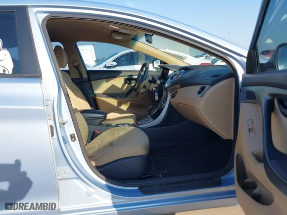 2011 Hyundai Elantra Ltd with VIN KMHDH4AE7BU107663, listed as a IAAI auction lot 41652200 with 218,074 mi miles. Bid and sale history available at carsss.com. Image 5.