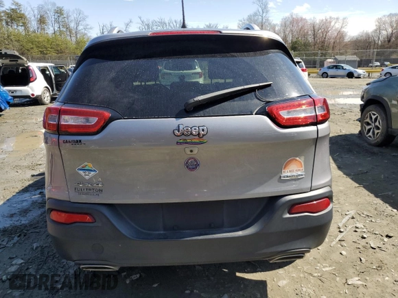 2016 Jeep Cherokee Altitude z VIN 1C4PJMCS4GW205800, wystawiony jako Copart lot #49037135 z przebiegiem 112 918 mil mil oraz Szkoda całkowita • Salvage title. Historia ofert i sprzedaży dostępna na DreamBid. Obrazek 6.