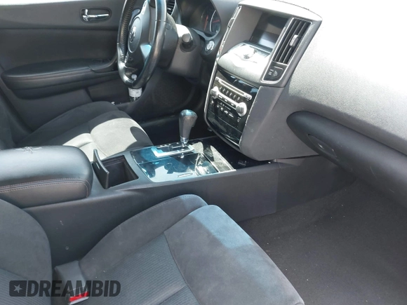 2010 Nissan Maxima 3.5 SV with VIN 1N4AA5AP1AC846119, listed as a IAAI auction lot 42091474 with 146,750 mi miles. Bid and sale history available at carsss.com. Image 5.