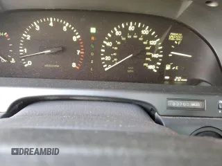 1991 Lexus LS z VIN JT8UF11E7M0054030, wystawiony jako Copart lot #75092094 z przebiegiem 183 760 mil mil oraz Szkody całkowita. Historia ofert i sprzedaży dostępna na DreamBid. Obrazek 9.