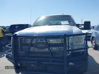 2012 Ford F-250 XL z VIN 1FT7W2BT7CEB38710, wystawiony jako IAAI lot #42003398 z przebiegiem 315 906 mil mil oraz . Historia ofert i sprzedaży dostępna na DreamBid. Obrazek 12.