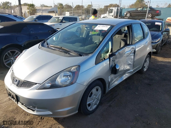 2013 Honda Fit with VIN JHMGE8H3XDC002189, listed as a IAAI auction lot 41730846 with 63,073 mi miles. Bid and sale history available at carsss.com. Image 17.