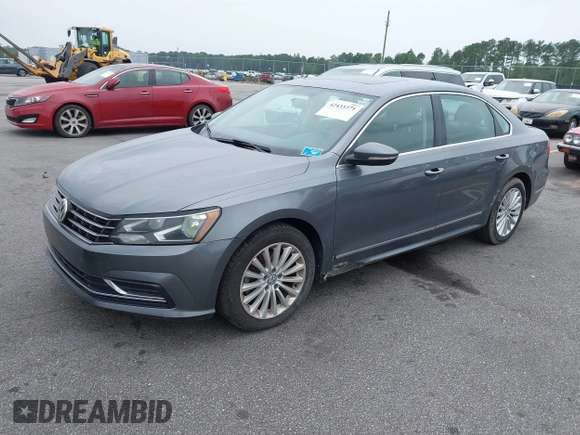2016 Volkswagen Passat SE z VIN 1VWBT7A36GC007977, wystawiony jako IAAI lot #42433371 z przebiegiem 124 064 mil mil oraz . Historia ofert i sprzedaży dostępna na DreamBid. Obrazek 2.