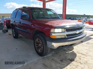 2001 Chevrolet Tahoe LS z VIN 1GNEC13T51J264911, wystawiony jako IAAI lot #42263124 z przebiegiem 365 825 mil mil oraz . Historia ofert i sprzedaży dostępna na DreamBid. Obrazek 1.