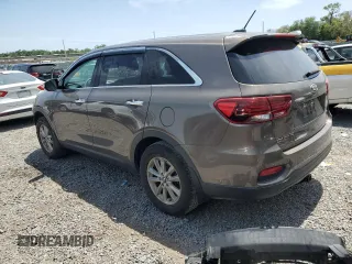 2019 Kia Sorento L with VIN 5XYPG4A39KG576130, listed as a Copart auction lot 53981755 with 99,520 mi miles and Salvage Title. Bid and sale history available at DreamBid. Image 2.