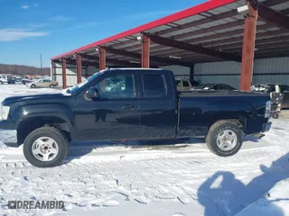 2011 GMC Sierra 1500 SLE with VIN 1GTR2VE33BZ126921, listed as a IAAI auction lot 41373492 with 161,167 mi miles. Bid and sale history available at carsss.com. Image 14.