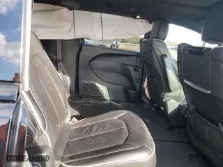 2020 Chrysler Pacifica Limited with VIN 2C4RC1GG4LR124449, listed as a Copart auction lot 44409975 with 88,708 mi miles and Salvage Title. Bid and sale history available at carsss.com. Image 11.