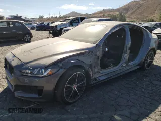 2018 Jaguar XE with VIN SAJAM4FV0JCP19219, listed as a Copart auction lot 77487624 with 44,200 mi miles and Salvage Title. Bid and sale history available at DreamBid. Image 1.