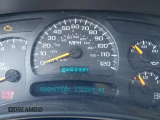 2004 Chevrolet Suburban Z71 with VIN 3GNFK16T94G306117, listed as a IAAI auction lot 41802606 with 172,269 mi miles. Bid and sale history available at carsss.com. Image 7.