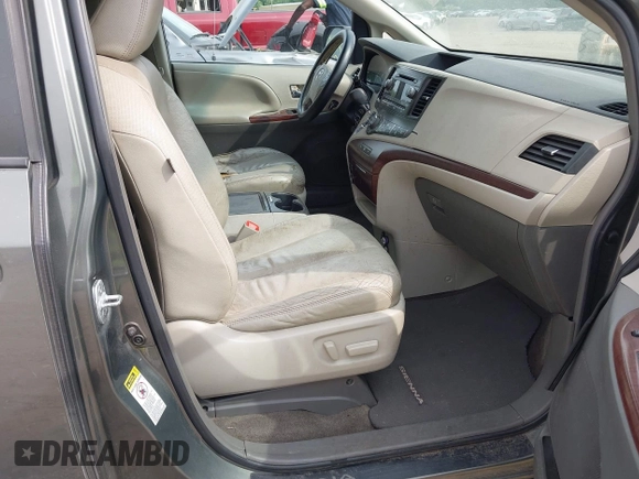 2012 Toyota Sienna XLE AAS с VIN 5TDYK3DC0CS232036, выставлен на аукционе IAAI как лот 42714811 с пробегом 201 769 миль миль и . История ставок и продаж доступна на DreamBid. Изображение 5.