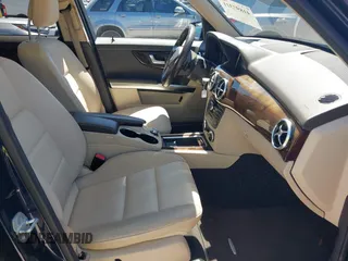 2014 Mercedes-Benz GLK 350 with VIN WDCGG5HB0EG337418, listed as a IAAI auction lot 41897311 with 161,358 mi miles and . Bid and sale history available at DreamBid. Image 5.