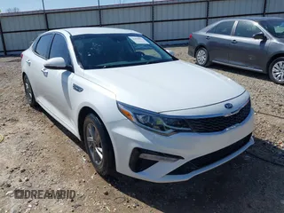 2020 Kia Optima LX with VIN 5XXGT4L34LG394642, listed as a IAAI auction lot 41850853 with 90,379 mi miles. Bid and sale history available at carsss.com. Image 1.