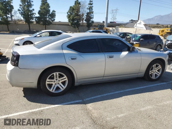 2006 Dodge Charger with VIN 2B3KA43G56H390329, listed as a Copart auction lot 46658235 with 252,522 mi miles and Salvage Title. Bid and sale history available at DreamBid. Image 3.