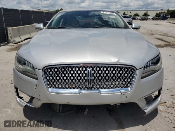 2017 Lincoln MKZ Hybrid Premiere z VIN 3LN6L5KU5HR659231, wystawiony jako Copart lot #61075955 z przebiegiem 70 548 mil mil oraz Czysty tytuł • Clean title. Historia ofert i sprzedaży dostępna na DreamBid. Obrazek 5.