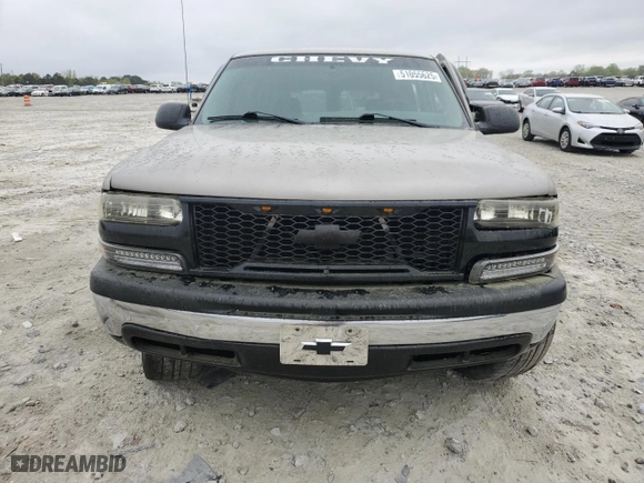 2003 Chevrolet Tahoe LS with VIN 1GNEC13V83J102923, listed as a Copart auction lot 51055625 with 250,631 mi miles and Salvage Title. Bid and sale history available at carsss.com. Image 5.