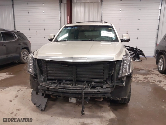 2017 Cadillac Escalade Premium Luxury with VIN 1GYS4CKJ9HR390988, listed as a IAAI auction lot 41626132 with 166,185 mi miles. Bid and sale history available at carsss.com. Image 13.