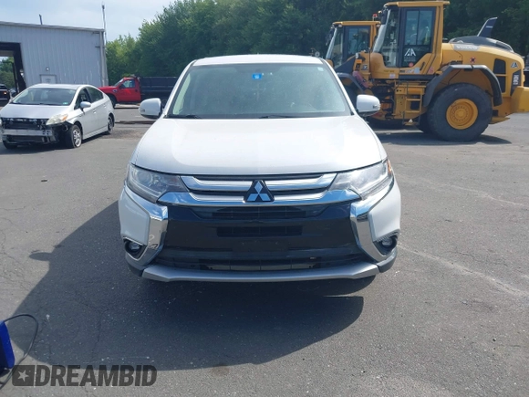 2016 Mitsubishi Outlander SE with VIN JA4AZ3A30GZ048604, listed as a IAAI auction lot 42682525 with Not provided miles and . Bid and sale history available at DreamBid. Image 12.