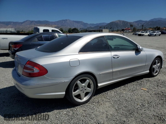 2004 Mercedes-Benz CLK 320 z VIN WDBTJ65J74F079165, wystawiony jako Copart lot #52729275 z przebiegiem 119 573 mil mil oraz Czysty tytuł • Clean title. Historia ofert i sprzedaży dostępna na DreamBid. Obrazek 3.