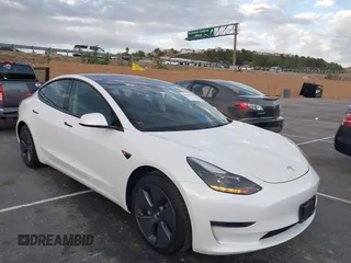 2022 Tesla Model 3 with VIN 5YJ3E1EA9NF375335, listed as a IAAI auction lot 41676024 with 18,836 mi miles. Bid and sale history available at carsss.com. Image 1.