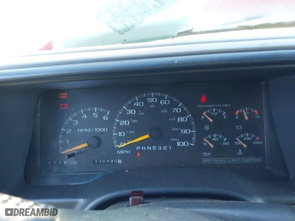 1999 GMC Yukon with VIN 1GKEK13R9XJ748190, listed as a IAAI auction lot 41317890 with 330,490 mi miles. Bid and sale history available at carsss.com. Image 7.
