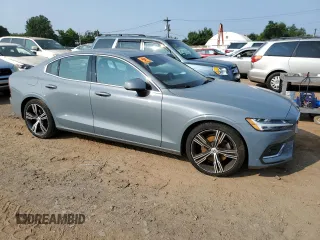 2022 Volvo S60 Plus Dark Theme with VIN 7JRL12TL0NG161427, listed as a Copart auction lot 67249684 with 0 mi miles and Salvage Title. Bid and sale history available at carsss.com. Image 4.
