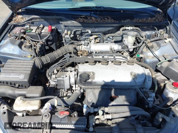 1994 Honda Civic z VIN 1HGEG8650RL029482, wystawiony jako IAAI lot #42268680 z przebiegiem 121 988 mil mil oraz . Historia ofert i sprzedaży dostępna na DreamBid. Obrazek 10.