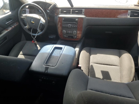 2011 Chevrolet Suburban LS with VIN 1GNSCHE01BR102744, listed as a Copart auction lot 76460694 with 0 mi miles and Non Repairable. Bid and sale history available at carsss.com. Image 8.