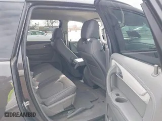2016 Chevrolet Traverse LS with VIN 1GNKRFED5GJ286226, listed as a IAAI auction lot 41652657 with 105,354 mi miles. Bid and sale history available at carsss.com. Image 8.
